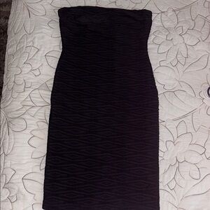 Miss Avenue Elegant Black Strapless Dress